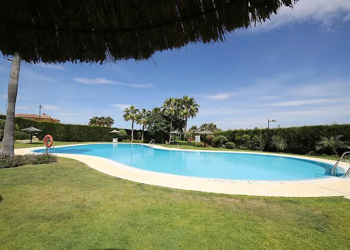 Jardines De Nueva Galera Cozy Penthouse Lägenhet Estepona