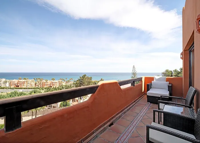 Jardines De Nueva Galera Cozy Penthouse