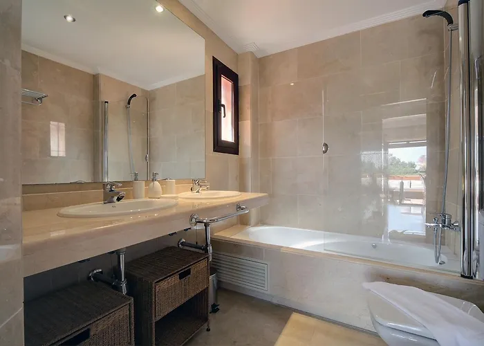 Lägenhet Jardines De Nueva Galera Cozy Penthouse Estepona