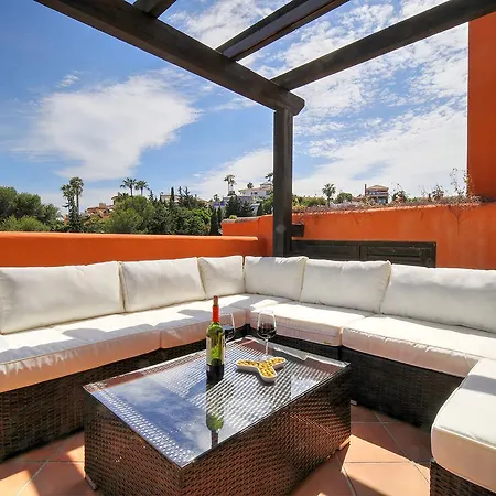 Jardines De Nueva Galera Cozy Penthouse אסטפונה