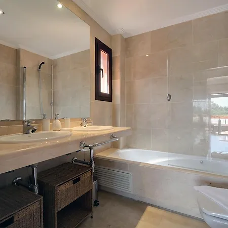 דירה Jardines De Nueva Galera Cozy Penthouse אסטפונה