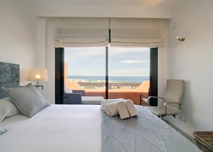 Jardines De Nueva Galera Cozy Penthouse Estepona